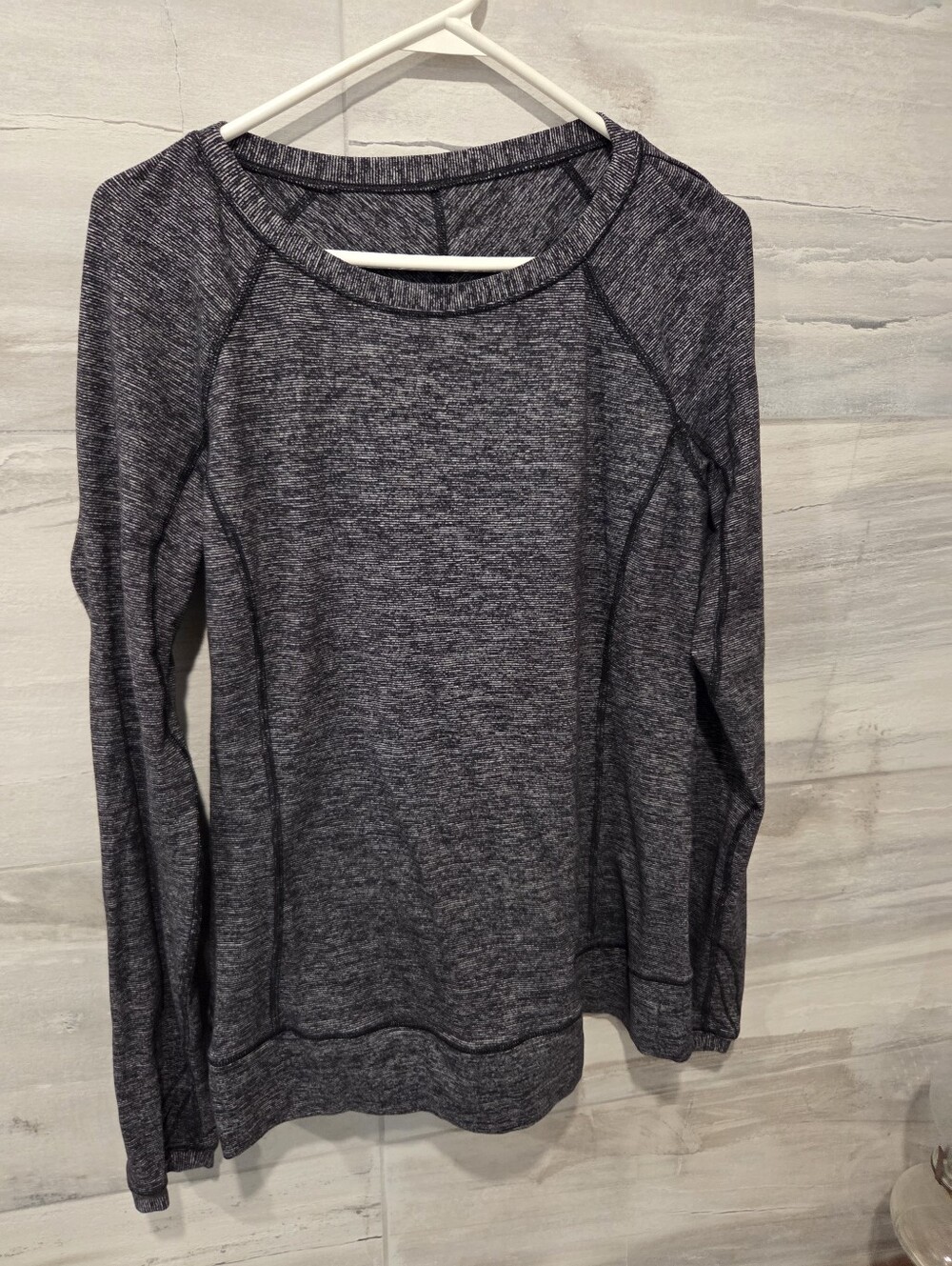 Lululemon Swiftly Tech Long Sleeve Heathered Grey Women's Size 12
